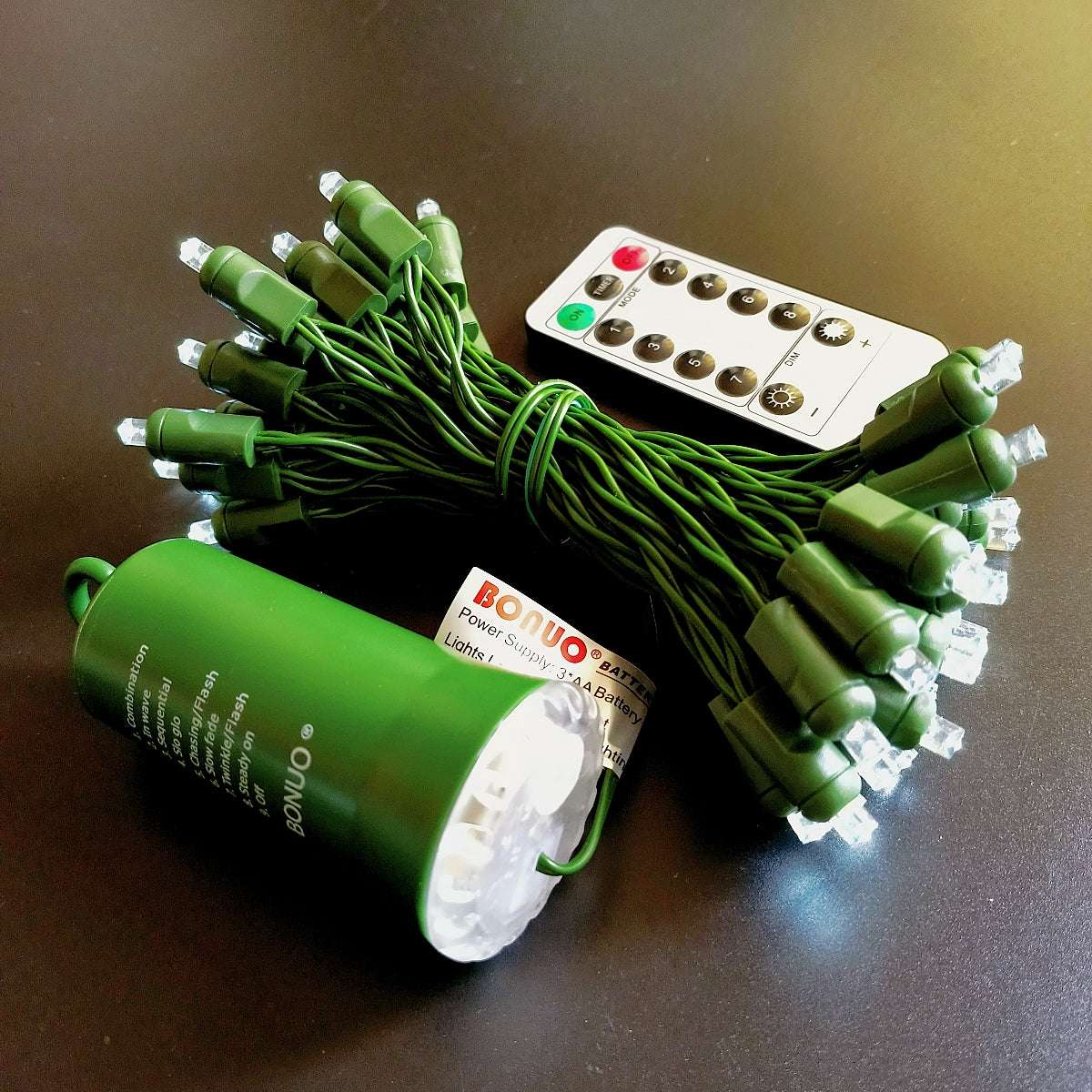 50 Bulbs White 5mm LED Christmas Lights Battery Operated with Remote Timer 8 Lighting Modes, Green Wire