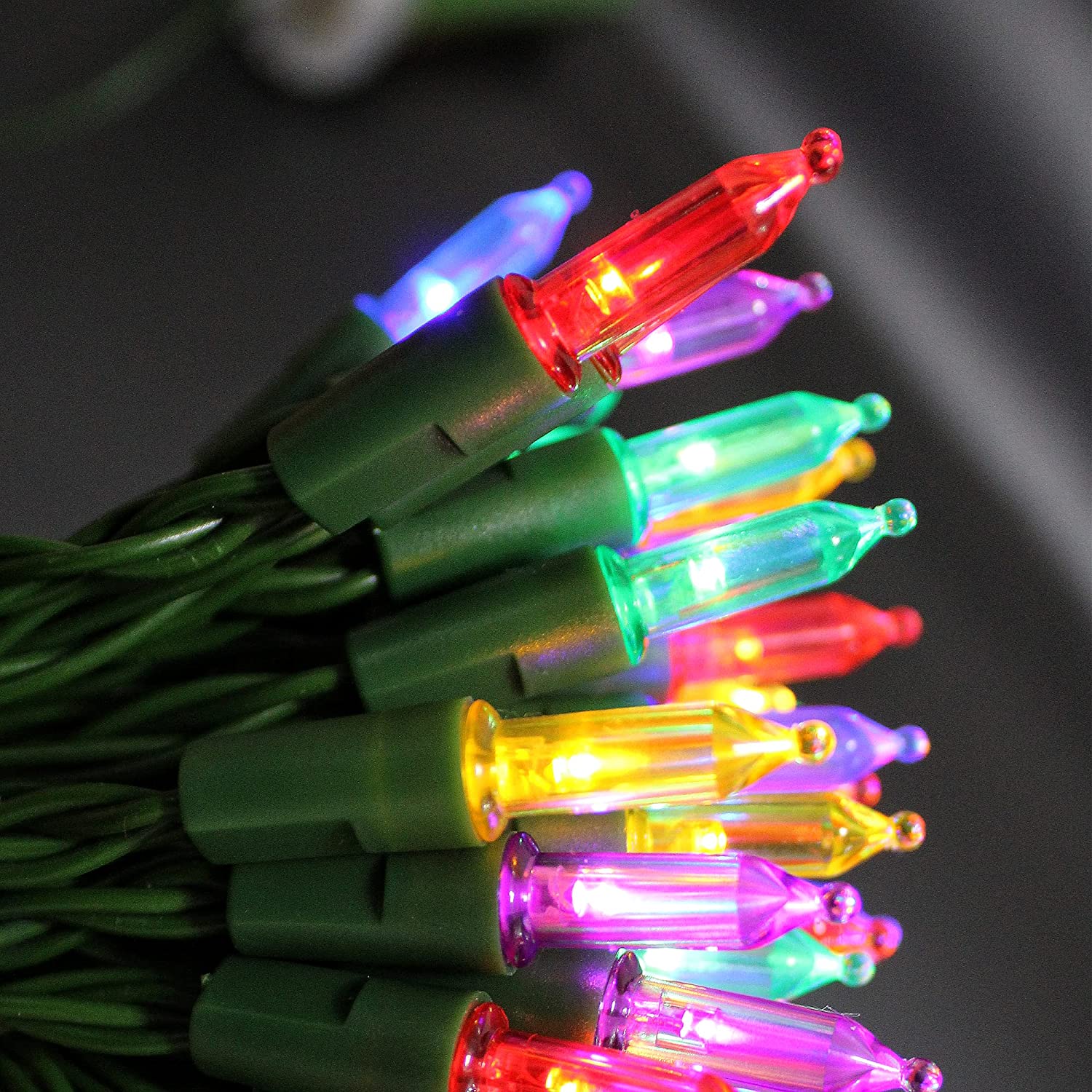 100 Bulbs Multicolor Mini LED Christmas Lights Battery Operated with Remote Timer 8 Lighting Modes, Green Wire